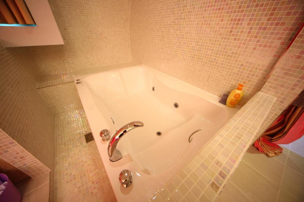 Motel Baron De Paris 2*