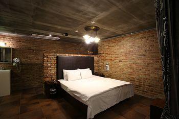 Motel Baron De Paris Seoul