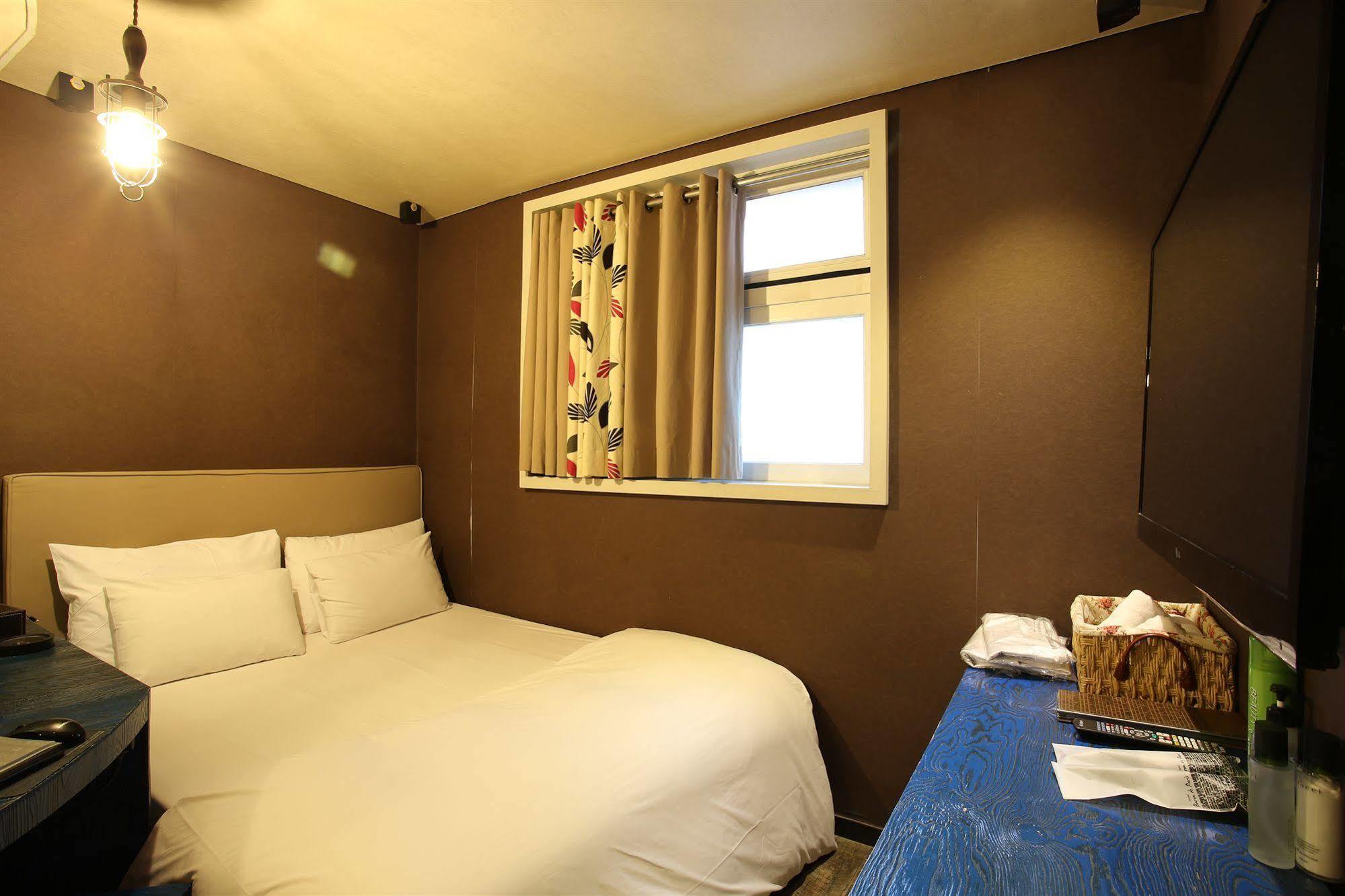Baron De Paris 2* Seoul