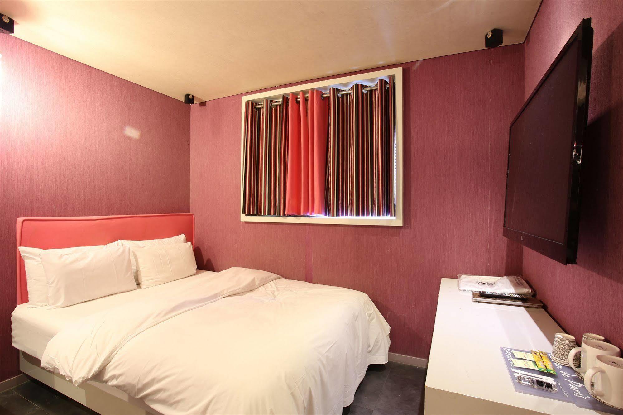 Motel Baron De Paris Seoul